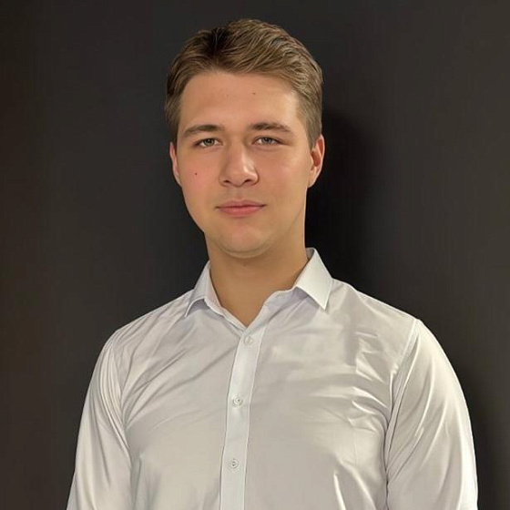 Александр Вакутин